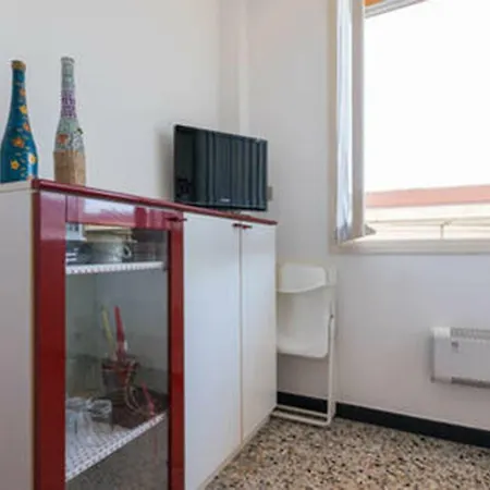 Piccolo Bilocale Capo Nero